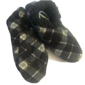 Snoozies Black Plaid Mens Large 11 / 12 Non-Skid